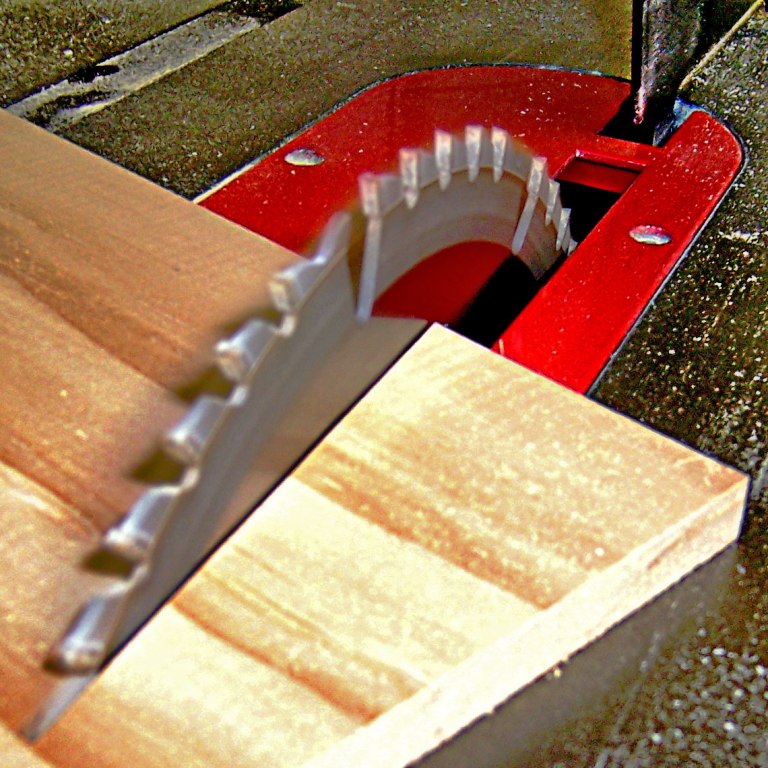 wood table saw